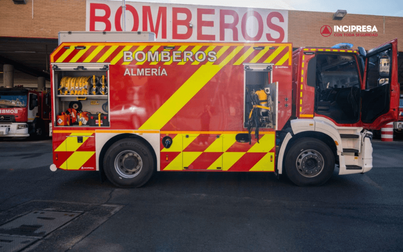 construccion de camion bomberos para almeria