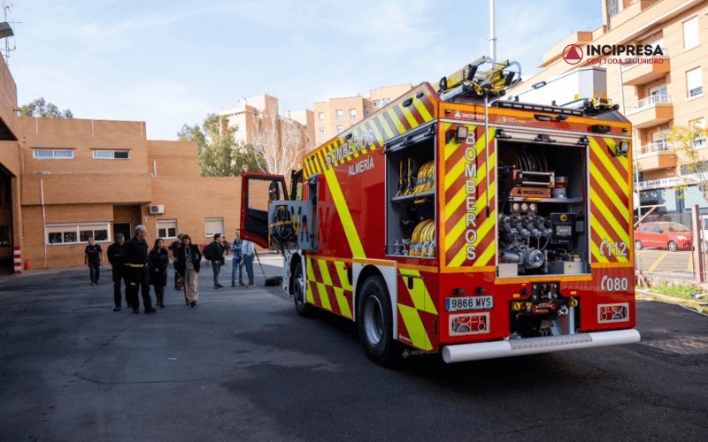 empresa construccion de camion bomberos almeria